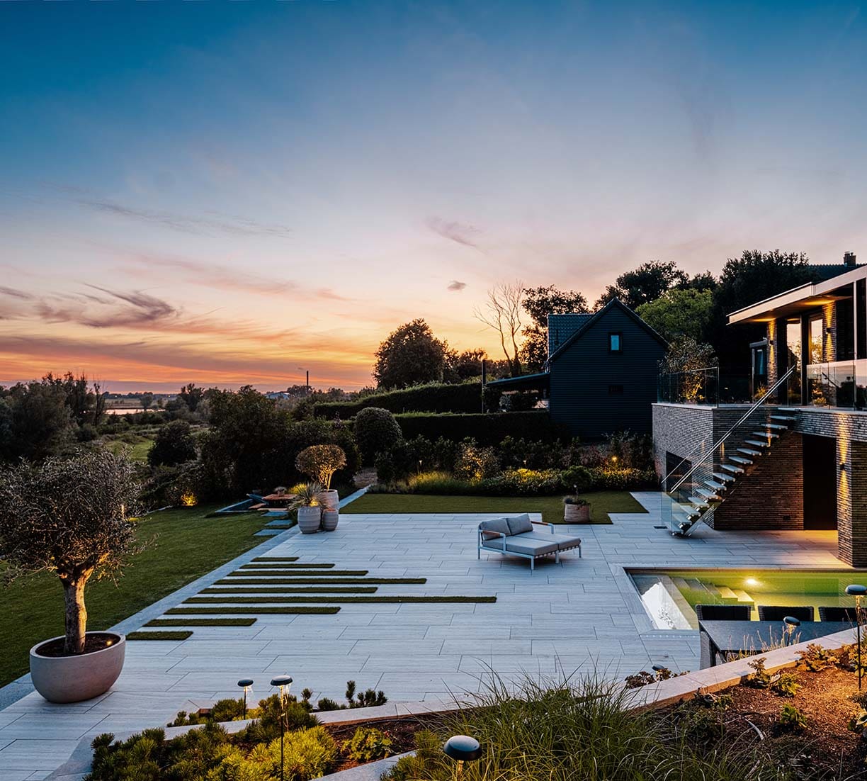 VIPS: Very Impressive Products - Luca Lifestyle 03